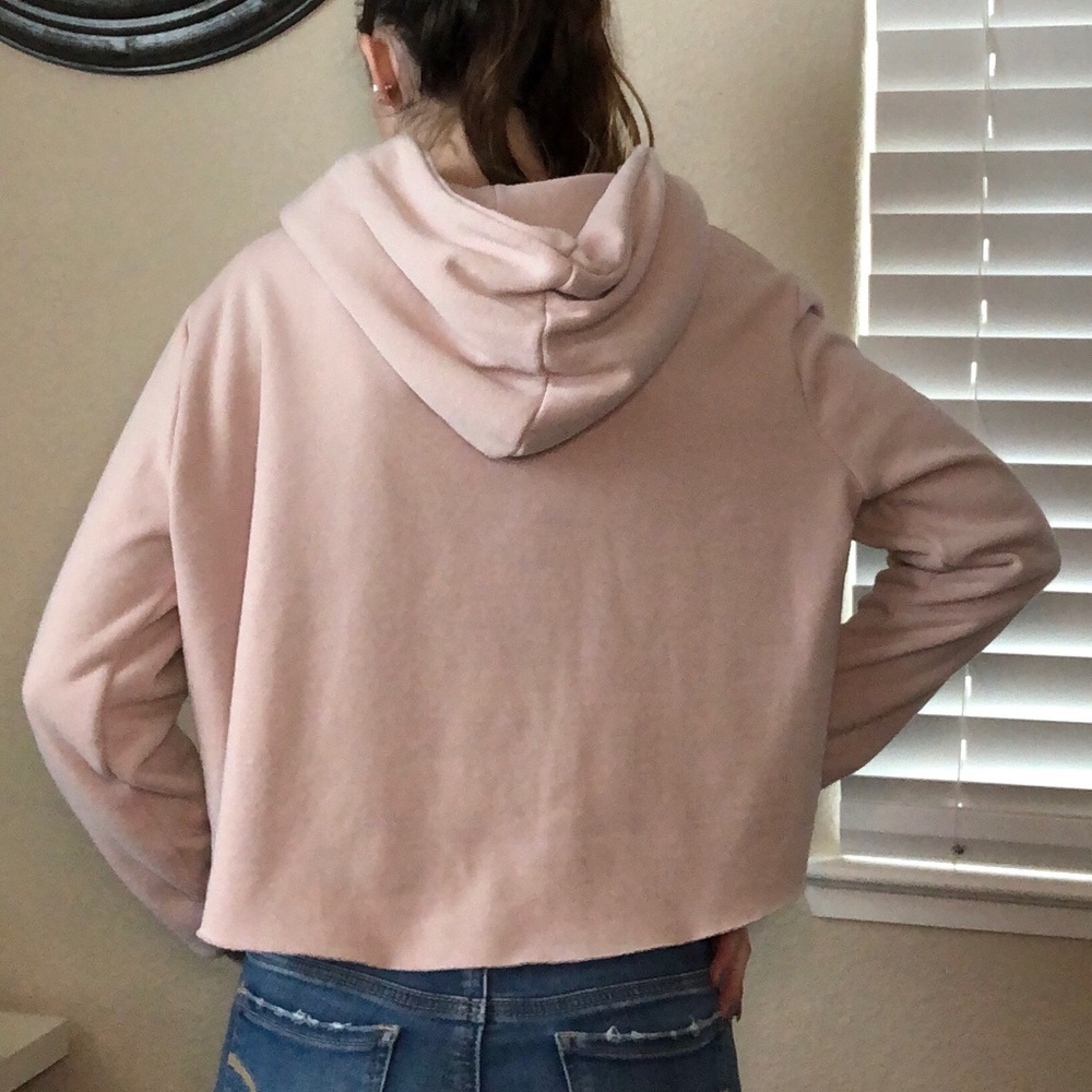 Cropped long sleeve sweater with hood - Picture 4 of 4